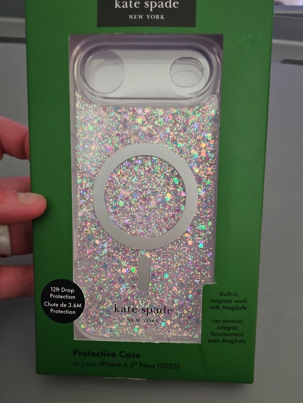 KATE SPADE Protective Case with MagSafe - IPHONE 6.6" NEW (2025): Chunky Glitter